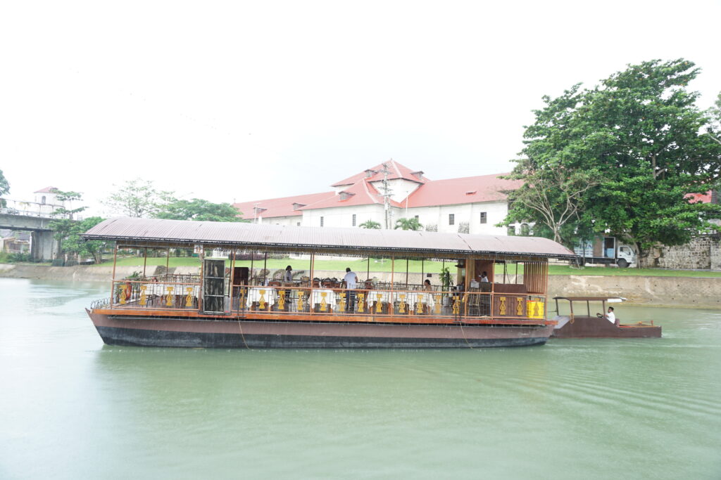 a floating restaurant on Loboc River