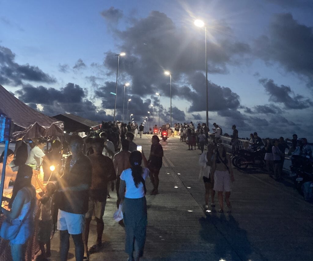 catangnan bridge also known as sunset bridge